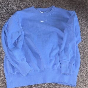Nike Women's Light Blue Crewneck